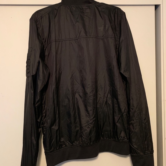The North Face Lightweight Bomber Jacket - Picture 3 of 6